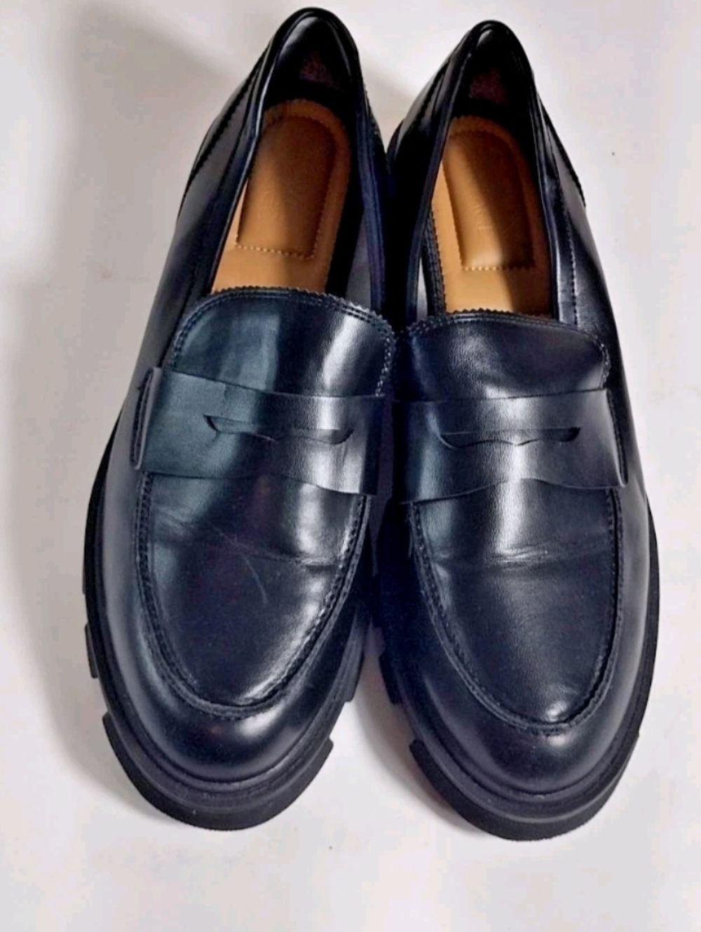 Women’s Crown Vintage Lane Loafer Black Size 9.5